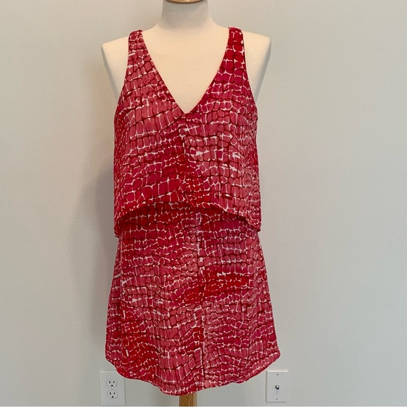 NWOT WHBM Coral Snake Print Angled Tier Shift Dress Size XXS - Picture 5 of 10